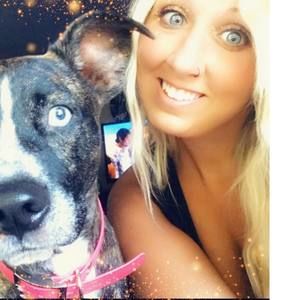 Meet your Posher, Lacey